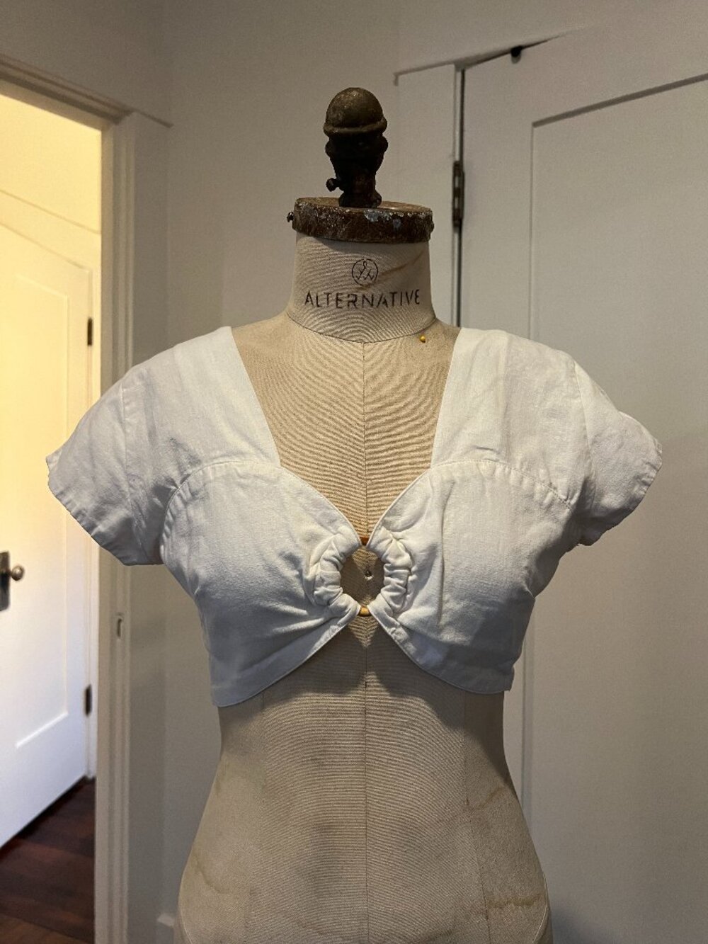 ROVE | HANDMADE LINEN CROP TOP